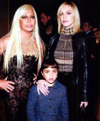 Новости Ритейла - Мадонна - снова лицо Versace? 