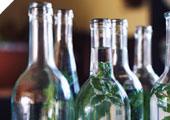 Обзор Рекламного рынка - «Русская вино-водочная компания» выступает за запрет зонтичных брэндов
