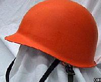 Дизайн и Креатив - Продаются нацистские шлемы для футбольных болельщиков