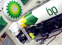 - Из-за нефтяного пятна BP утроила расходы на рекламу