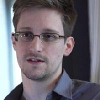 Официальная хроника - В поддержку Сноудена запускается рекламная кампания