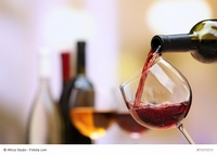 Новости Видео Рекламы - Реклама вина появится на ТВ только через год
