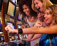  - В Канаде станет больше развлечений для азартных людей