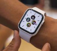  - Кому нужны смарт-часы от Apple?