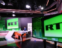Новости Медиа и СМИ - RT потребовал по 500 тысяч рублей от Навального, Соболь и Znak.com