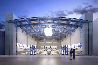 - Apple возобновила работу около 100 магазинов по всему миру