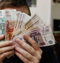 Исследования - В 2021 уже 54% российских работодателей повысили своим сотрудникам зарплату