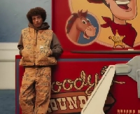  -  Levis    Disney  Pixar?