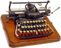  - 300 лет назад появилась первая печатная машинка