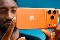  -     iPhone 17   ?