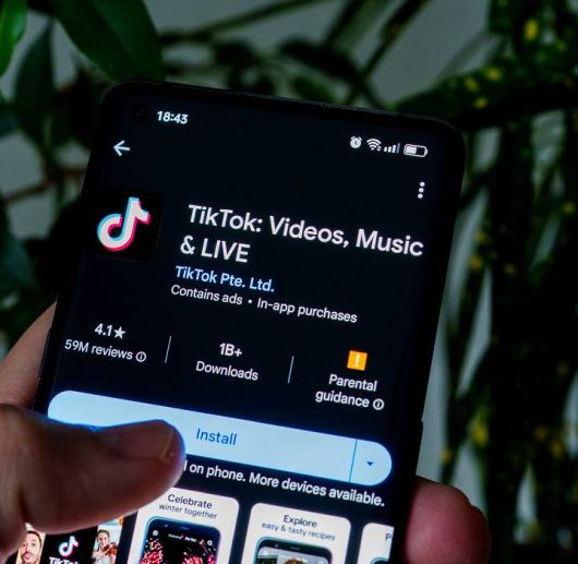 Социальные сети - Кого нашел Трамп для покупки TikTok?