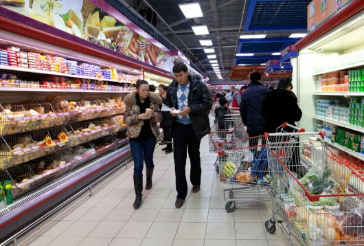 Исследования - Россияне переходят на более дешевые продукты