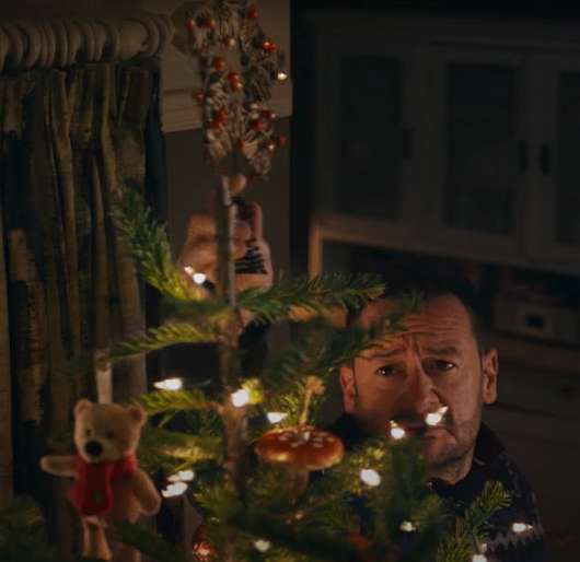 Новости Видео Рекламы - Почему в Британии закончились рождественские сказки?