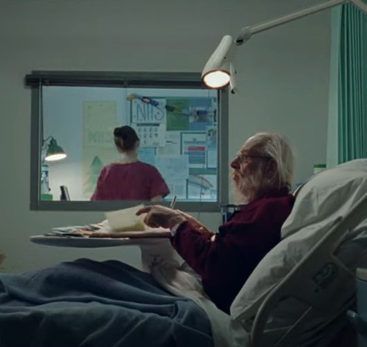 Новости Видео Рекламы - Даже Санта-Клаусу бывает нужна медицинская помощь
