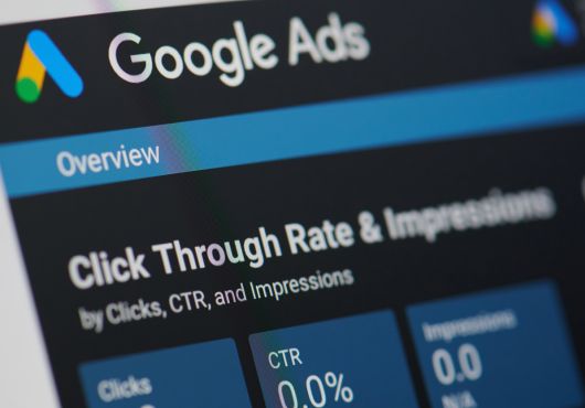 Интернет Маркетинг - Google Ads включает обязательную верификацию для всех рекламодателей