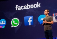 Исследования - Прибыль Facebook снизилась в два раза. Компанию замучили гигантские штрафы