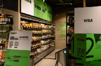  - «Азбука вкуса» и Сбербанк открыли первый магазин без касс и продавцов