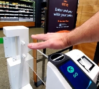 Новости Технологий - Amazon собирает отпечатки пальцев своих покупателей