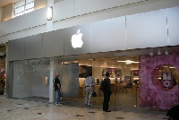Официальная хроника - Apple до 27 марта закрыла все свои розничные магазины. А в Китае - возобновили работу