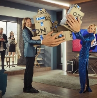 Новости Видео Рекламы - Когда у людей руки превращаются в «загребуки»?