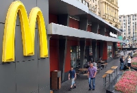 Новости Рынков - «Макдоналдс» закрывает рестораны в России и переходит на доставку. Впервые за 30 лет
