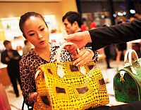  - В 2019 рынок luxury-товаров вырос на 4%. Китайцы постарались