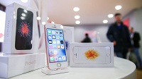 Обзор Рекламного рынка - iPhone - ВСЕ? Культовые смартфоны принесли Apple на $4,5 млрд меньше